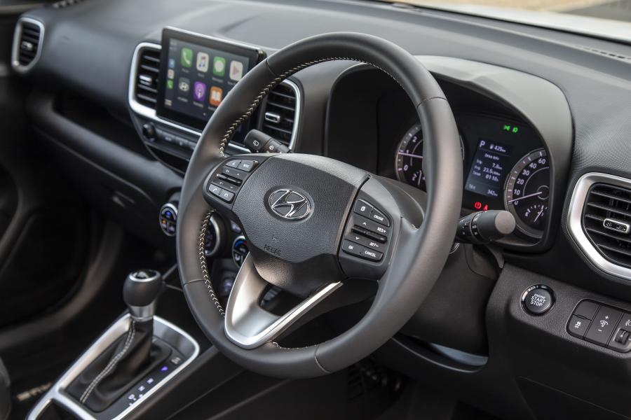 Панель приборов Hyundai Venue 2019 года  (ZA) (фото 33 из 40)
